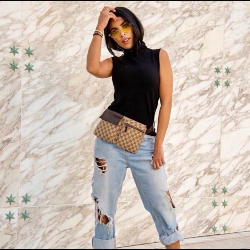 Gucci Gold Beige GG Canvas Dual Pocket Crossbody Belt Bag - Picture 11 of 12